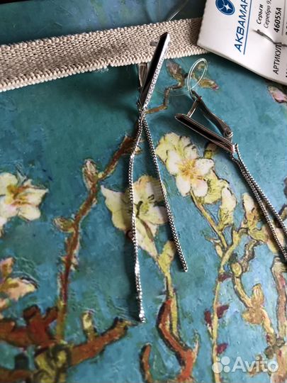 Серьги новые бижутерия