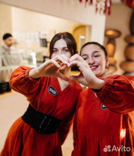 Хостес (без опыта, есть обучение)