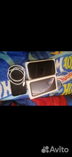 iPhone Xr, 64 ГБ