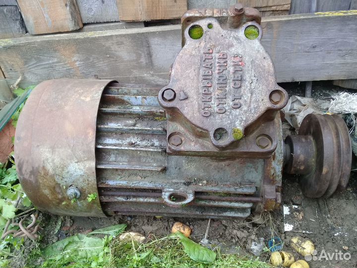 Асинхронные двигатели,генератор синхронный есс5-62