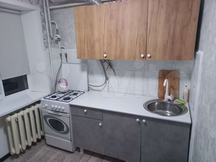 1-к. квартира, 30 м², 1/4 эт.
