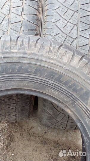 Michelin Agilis 245/70 R16