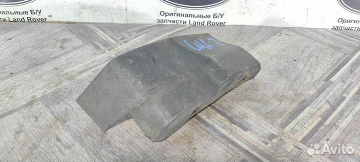Молдинг крыла правый Land Rover Freelander 2 2.2