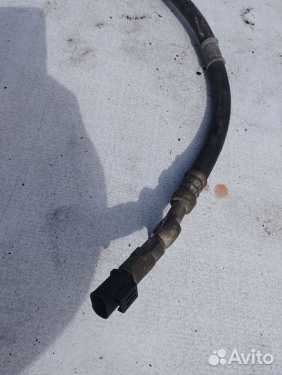 Трубка гур Nissan Рrimеrа Ниcсaн Примepа P11