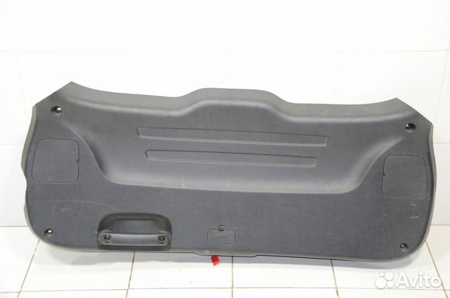Обшивка двери багажника Hyundai Santa Fe DM 2015