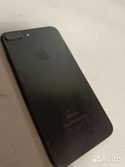 Телефон iPhone 7 plus