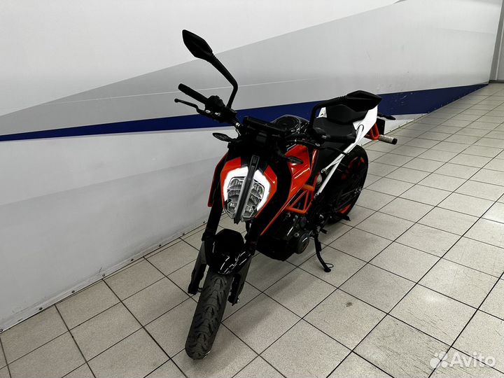 KTM 390 Duke