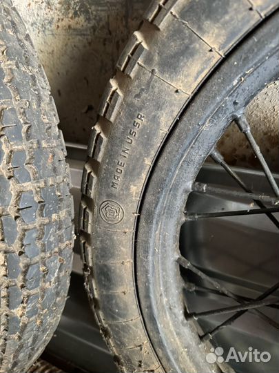 Колеса от мотоцикла