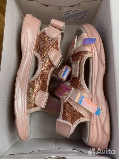 Обувь для девочки