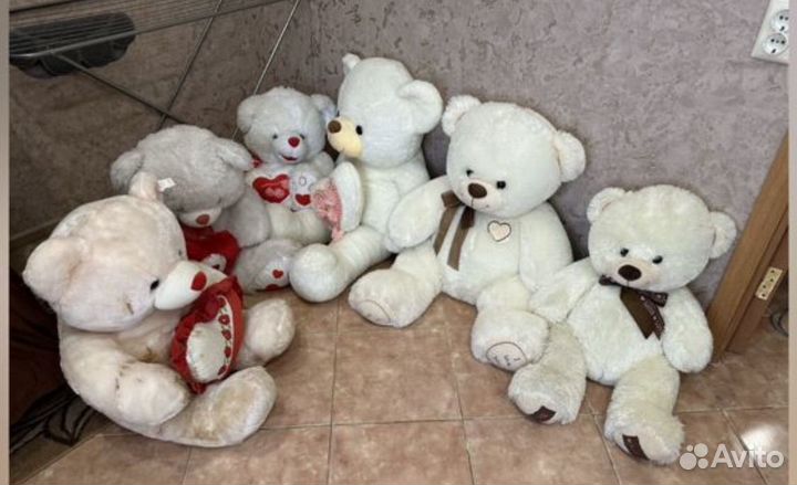 Плюшевый медведь