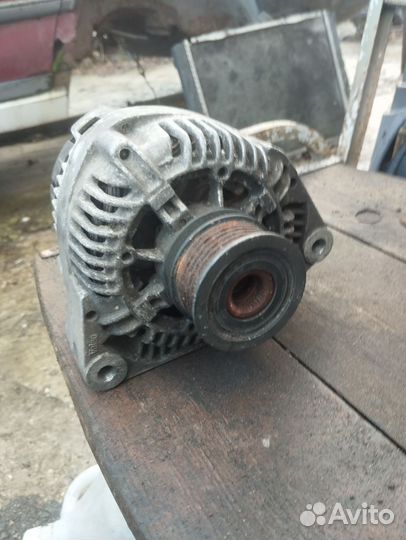 Генератор Мерседес 90 A Valeo