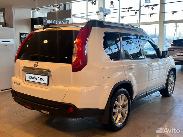 Nissan X-Trail 2.0 CVT, 2014, 252 919 км