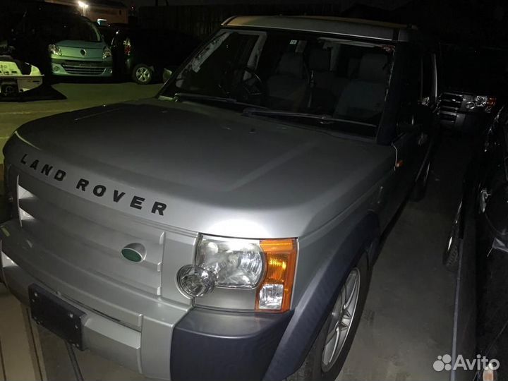 Подкрылок Land Rover Discovery L319 Правый 2006