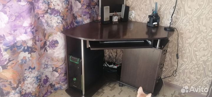 Компьютерный стол бу