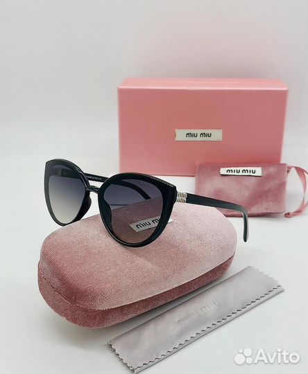 Солнцезащитные очки miu miu