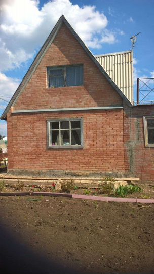 Дом 46 м² на участке 5 сот.