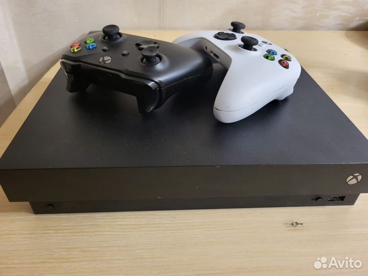 Xbox One X