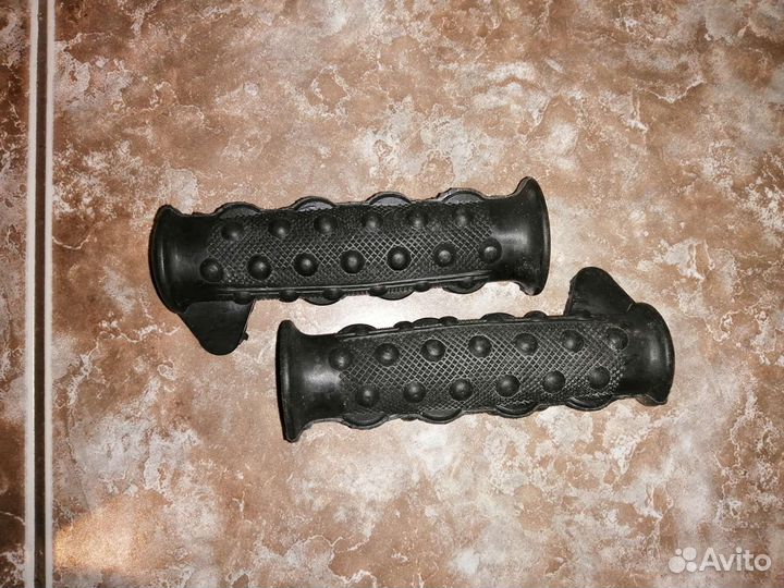 Ручка Урал резиновая пр+лев (шипы)