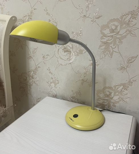 Лампа настольная
