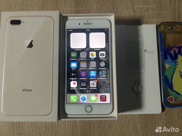 iPhone 8 Plus, 64 ГБ