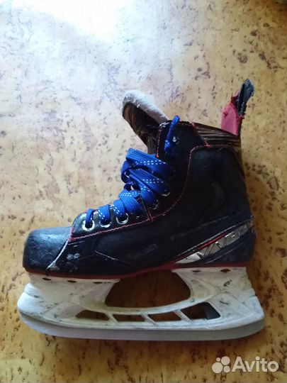 Коньки хоккейные Bauer vapor Х2.7