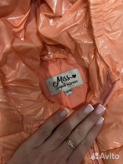 Куртка на девочку