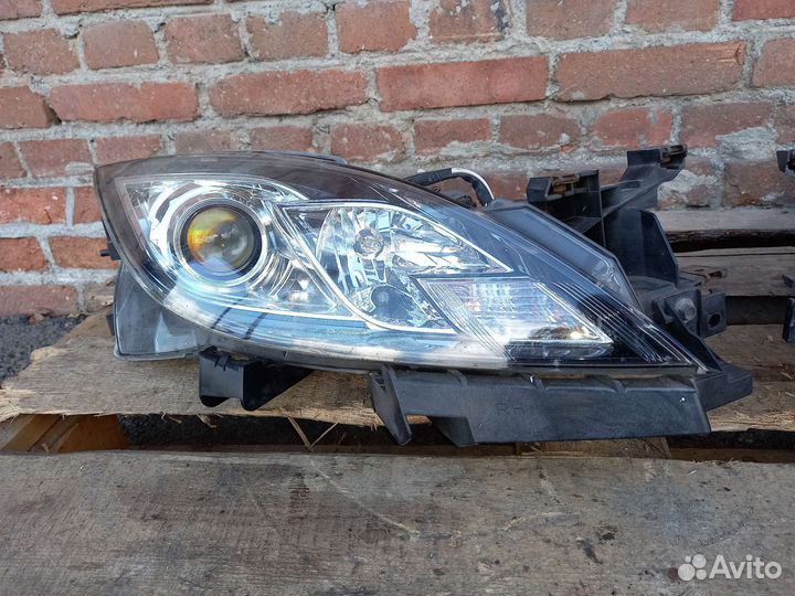 Фара Мазда 6 GH рестайлинг