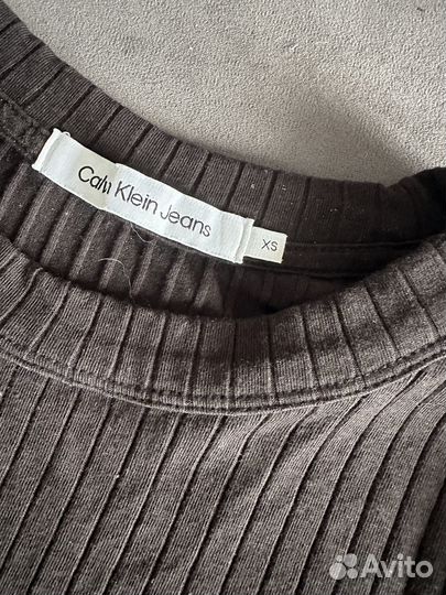 Футболка calvin klein jeans