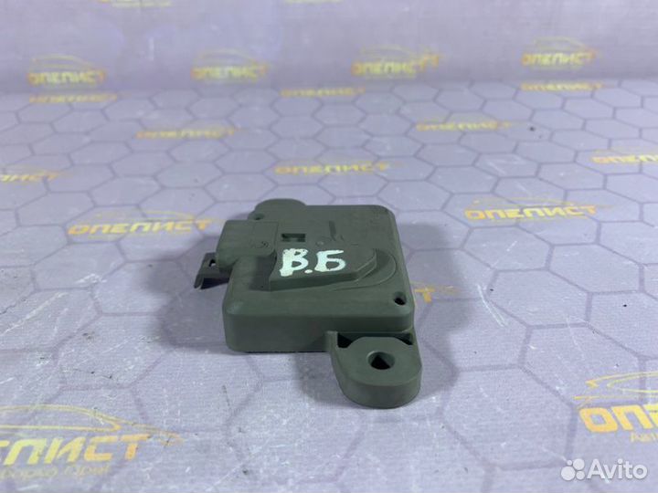 Датчик удара левый Opel Vectra B
