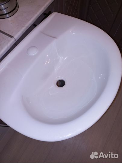 Раковина в ванную с тумбой