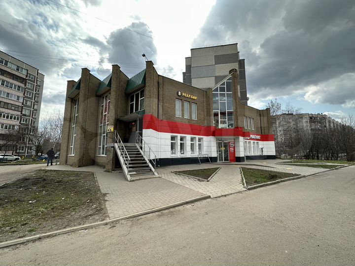 Торговая площадь, 667 м²