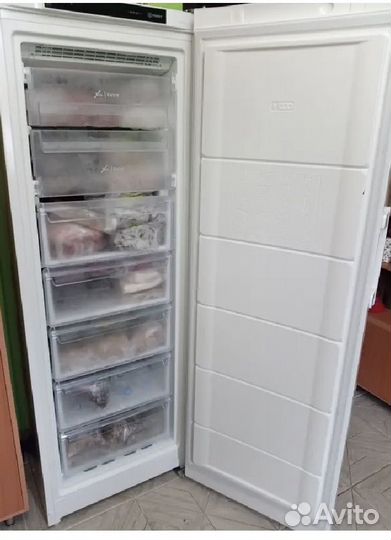 Морозильник indesit