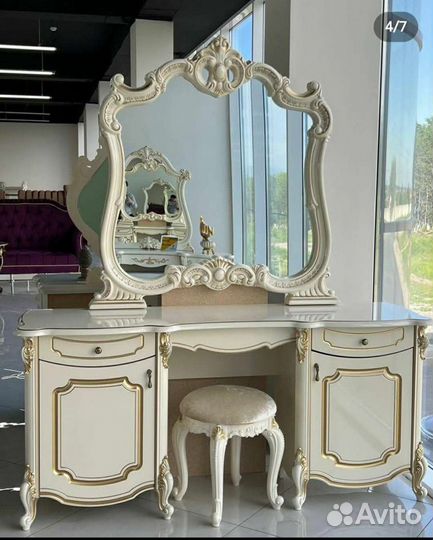 Спальный гарнитур Лорена