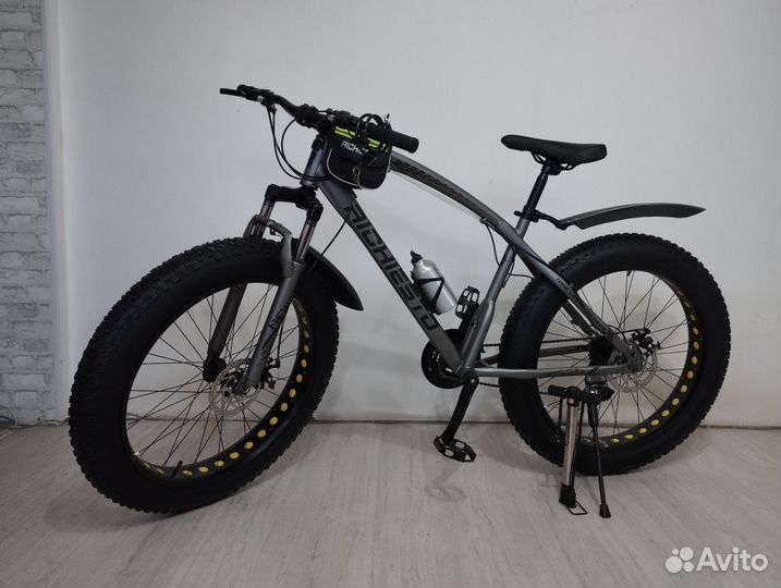 Велосипед горный Фэтбайк Fatbike Richiesto 26