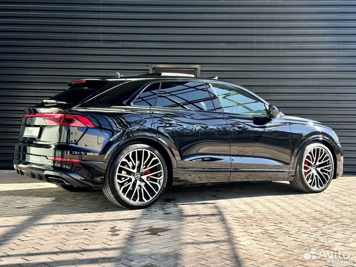 Audi Q8 3.0 AT, 2024