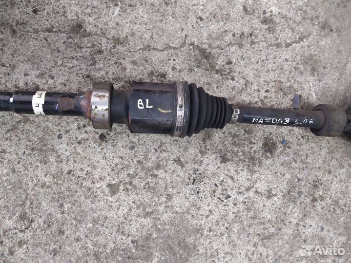 Полуось передняя правая (приводной вал, шрус) Mazd