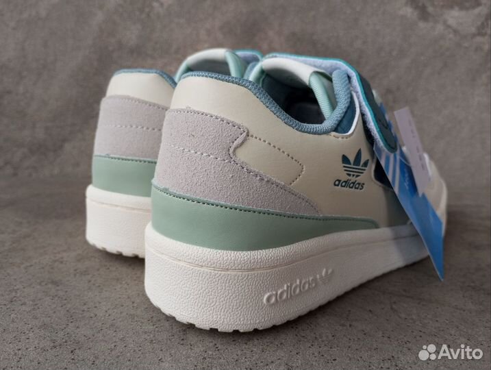 Кроссовки детские adidas forum