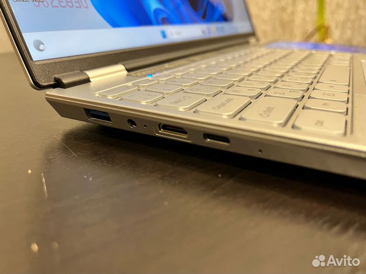 Ноутбук два экрана