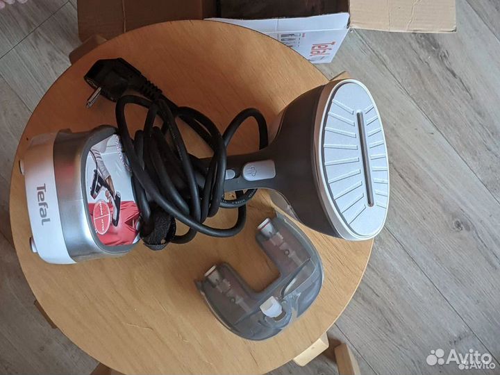Отпариватель для одежды tefal
