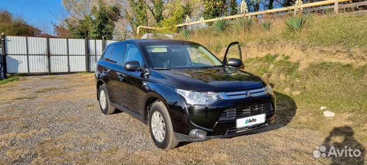 Mitsubishi Outlander 2.0 CVT, 2014, 65 000 км