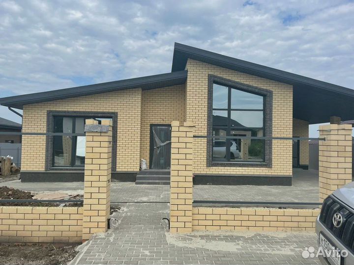 Кирпич облицовочный Строма слоновая кость