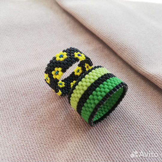 Кольцо из бисера
