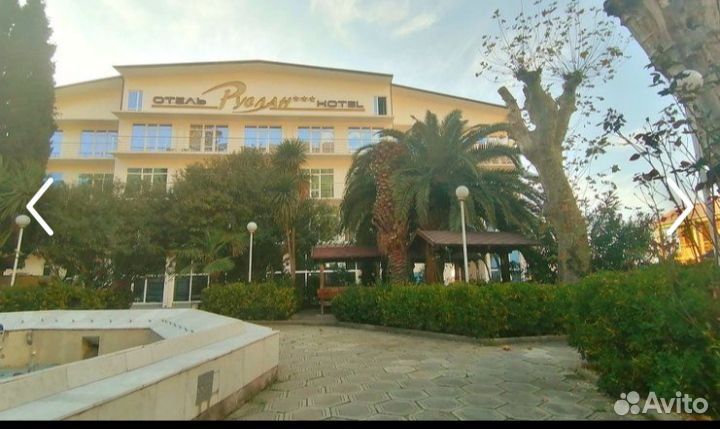 Отель в Гаграх с завтраками с 25 августа