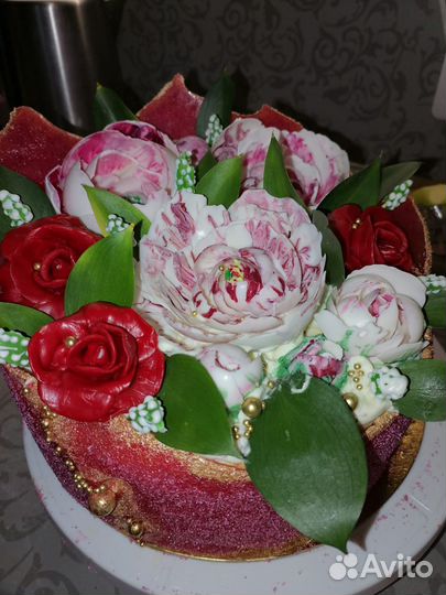 Пасхальные куличи, домашние пироги,торты на заказ