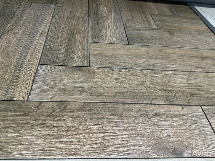 Керамогранит под ламинат