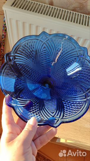 Конфетница цветное стекло