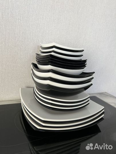 Набор столовой посуды на 6 персон