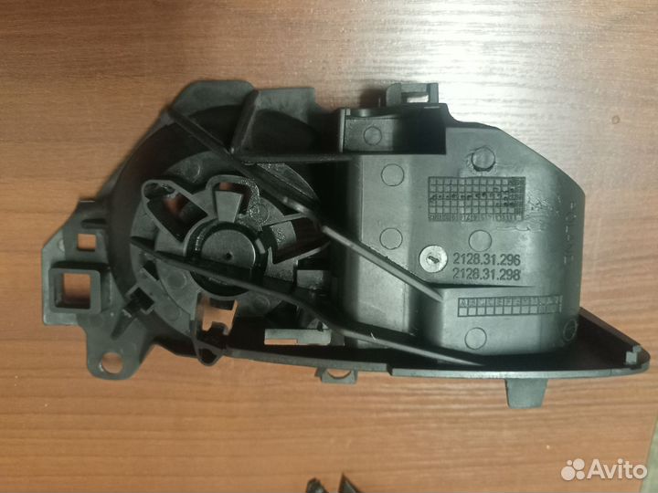 Зеркало правое tiguan 5N1857508S9B9 по запчастям