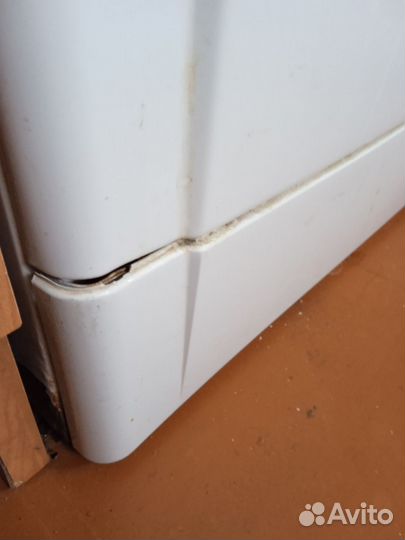 Машинка Indesit