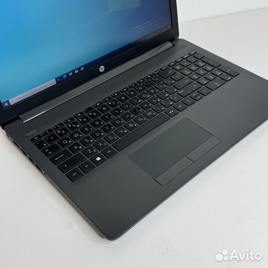Ноутбук HP 250G7 I3-7gen
